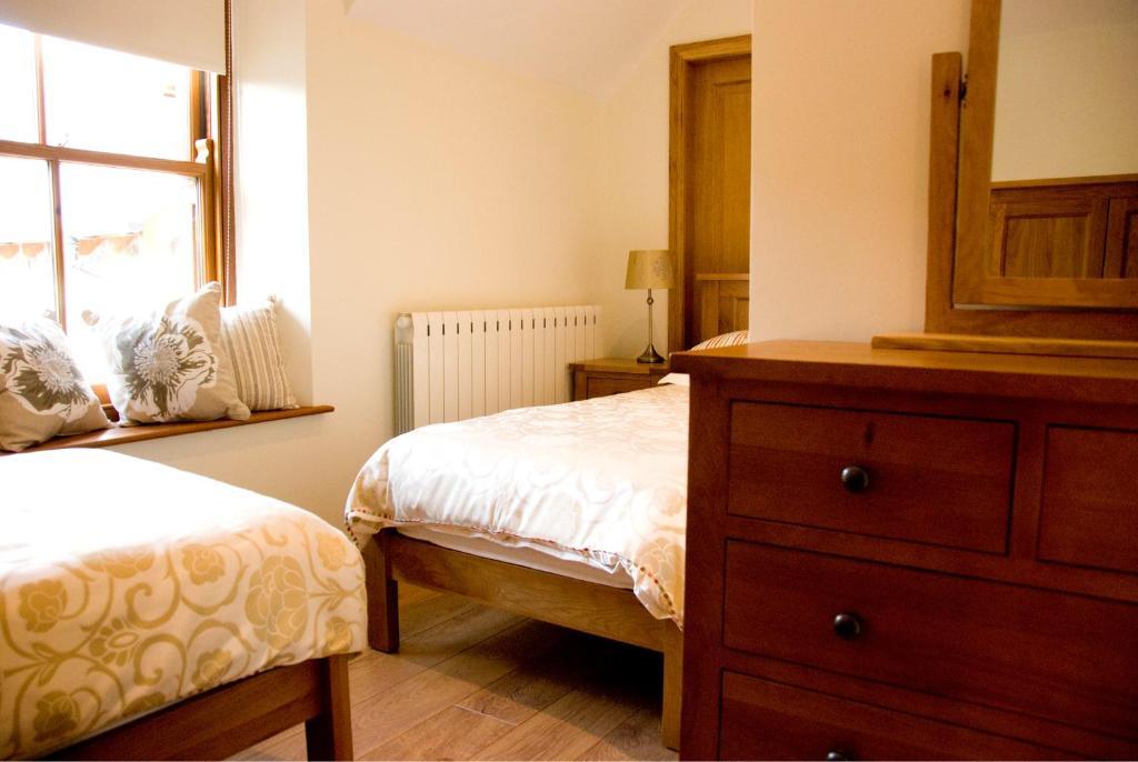 Courtyard Mews Armagh City חדר תמונה